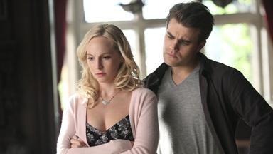 Crónicas vampíricas 6x13