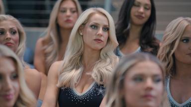 AMERICA'S SWEETHEARTS: Las cheerleaders de los Dallas Cowboys 1x1