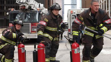 Chicago Fire 10x21