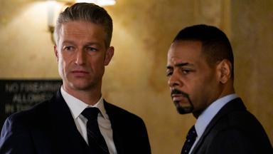 Ley y orden: Unidad de Víctimas Especiales 26x18