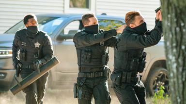 Chicago P.D. 8x1