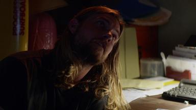 Animal Kingdom 2x11