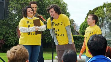The Middle 8x5