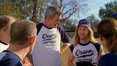 The Middle 8x16