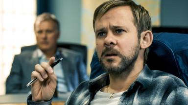 The Hundred Code 1x4