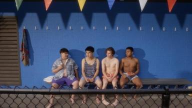 When the Street Lights Go On 1x3