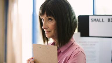 Astrid y Lilly salvan el mundo 1x2