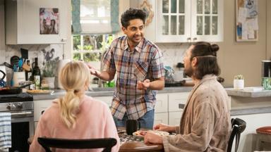 United States of Al 1x12